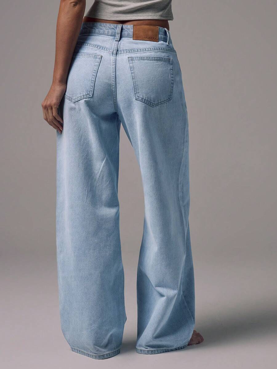Mid Rise Wide Leg Denim Jeans With Silver Button Detail For Casual Everyday Wear