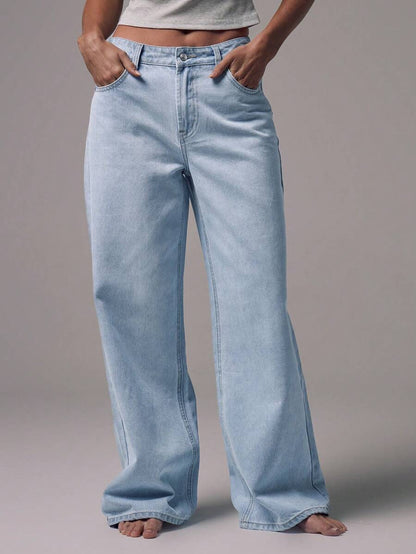 Mid Rise Wide Leg Denim Jeans With Silver Button Detail For Casual Everyday Wear