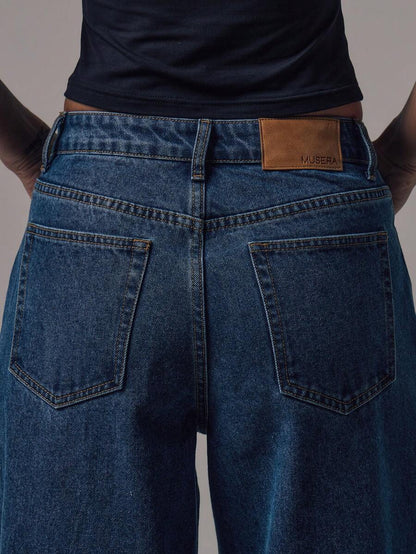Mid Rise Wide Leg Denim Jeans With Silver Button Detail For Casual Everyday Wear