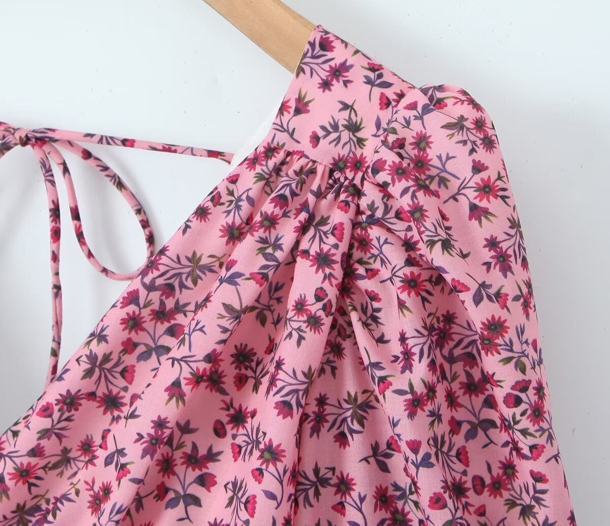 Early Spring Romantic Printed Sexy Backless V Neck Long Sleeve Princess Dress Short Dress – Floral Print Backless V Neck Mini Dress