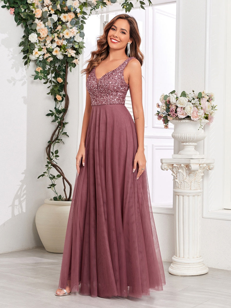 V-neck Embroidery Sequins Elegant Gauze Formal Dress Maxi Dresses