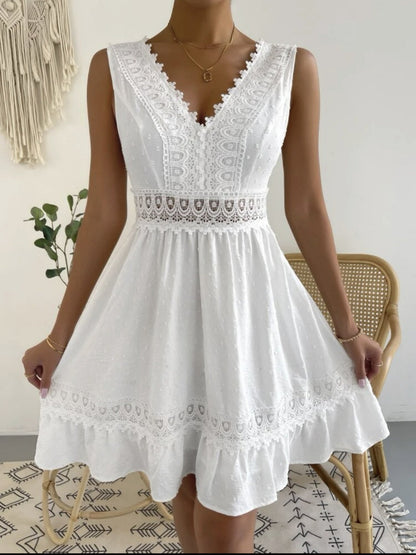 Lace Patchwork Hollow Out Backless Strappy V-neck Sleeveless Mini&Short Dresses