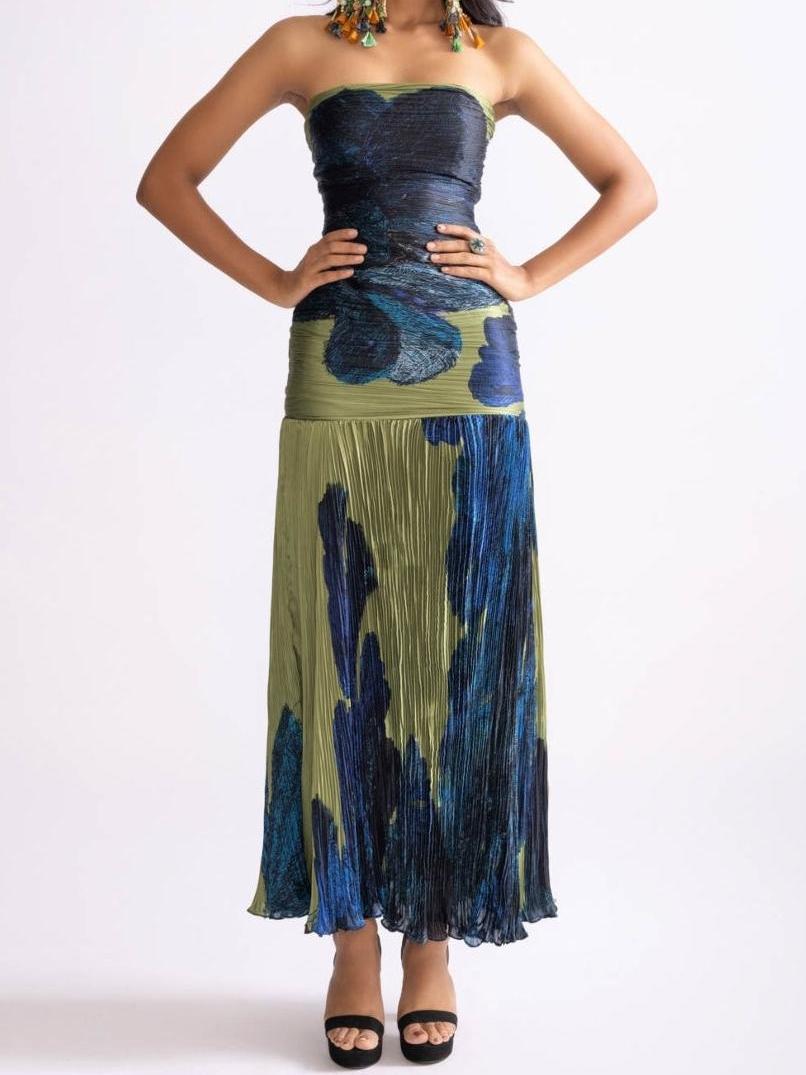 Strapless Ruched Bodice Abstract Print Plisse Pleated Maxi Dress