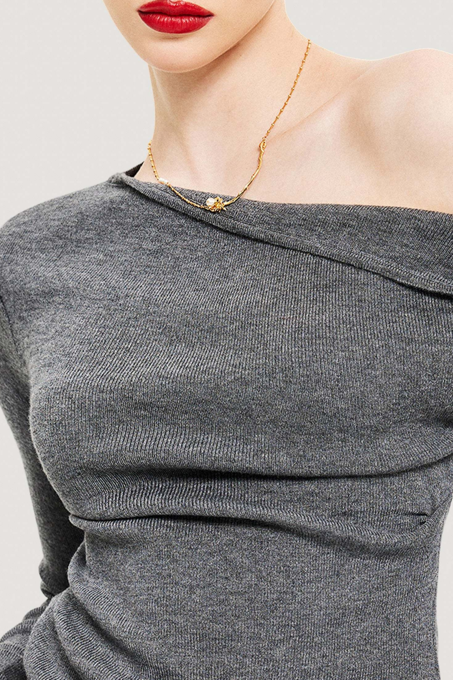 Faux Pearl Rose Necklace