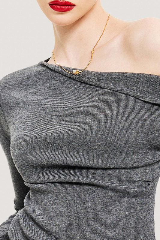 Faux Pearl Rose Necklace