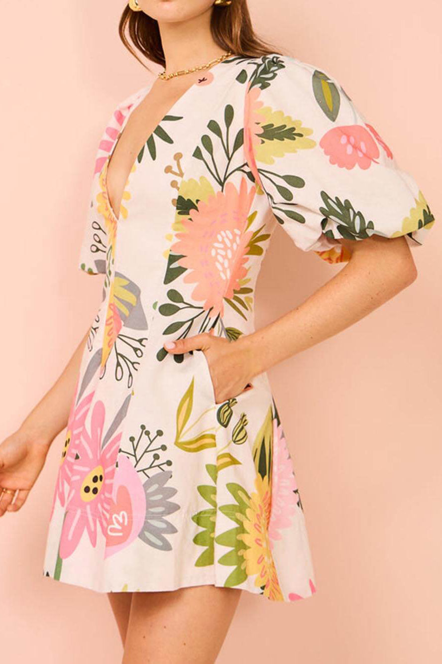 Large Scale Floral Print Deep V-Neck Puff Sleeve Pocket Mini Dress