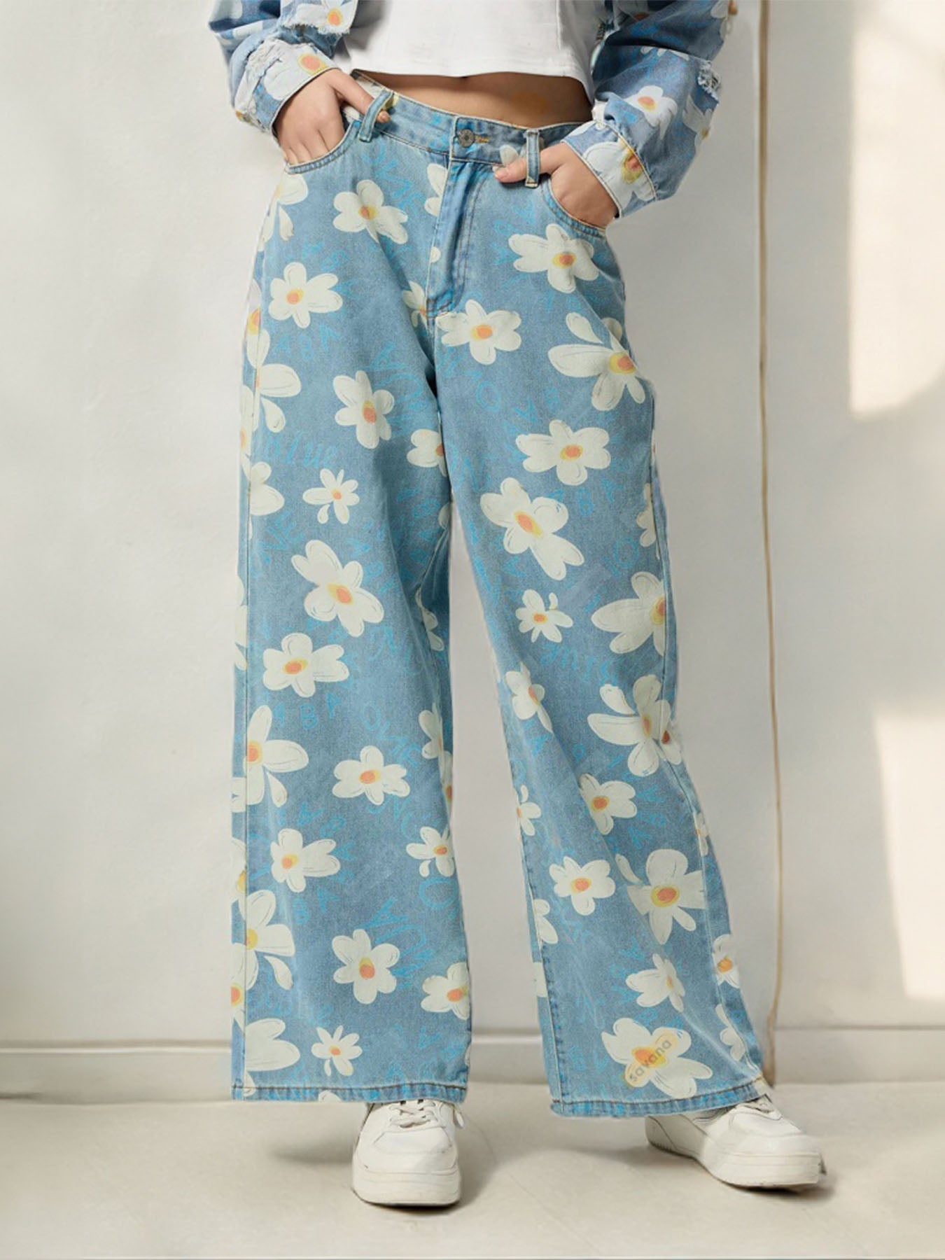 Vintage Floral Straight Jeans