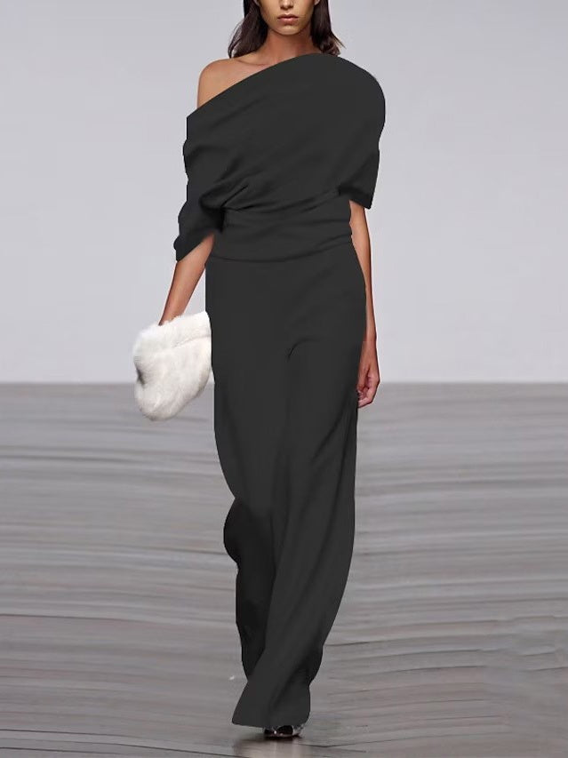 One-shoulder Short-sleeved Pleated Jumpsuit