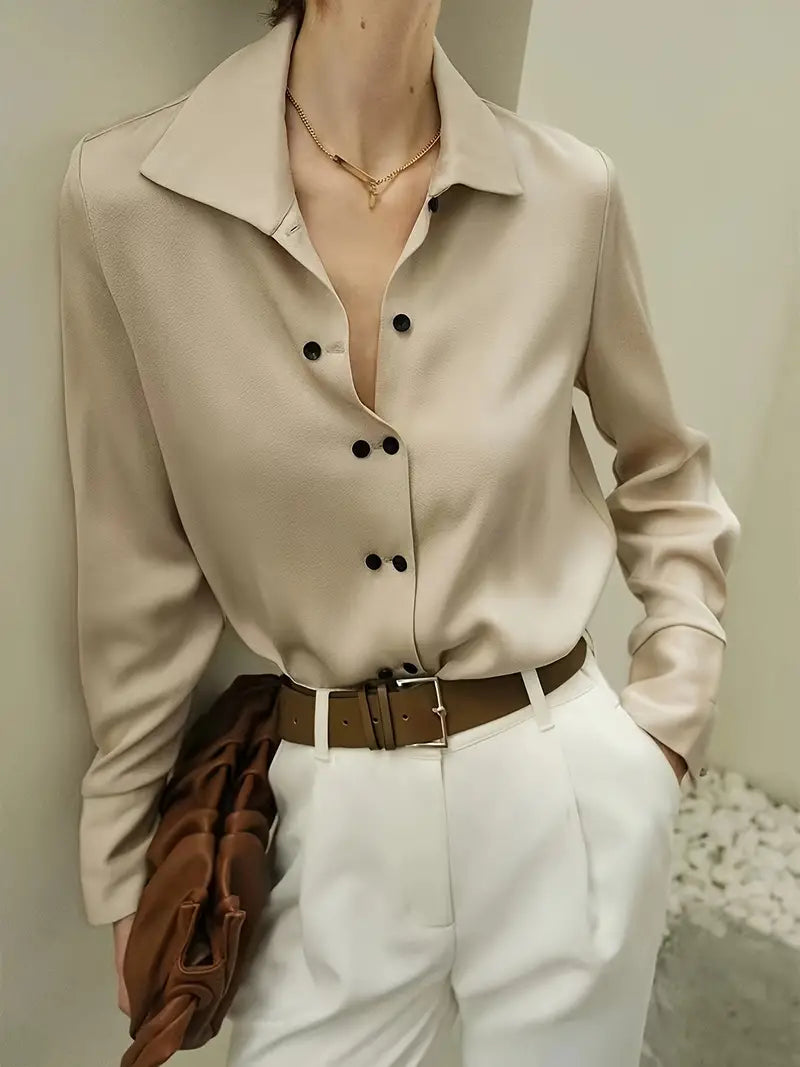 | Chic Blouse