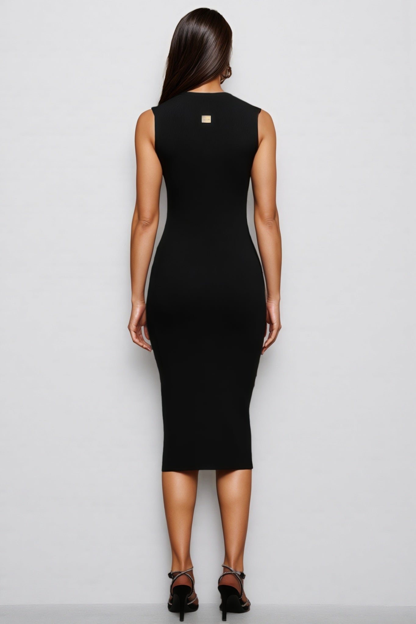 Shaha Sleeveless Metal Hollow Out Maxi Dress