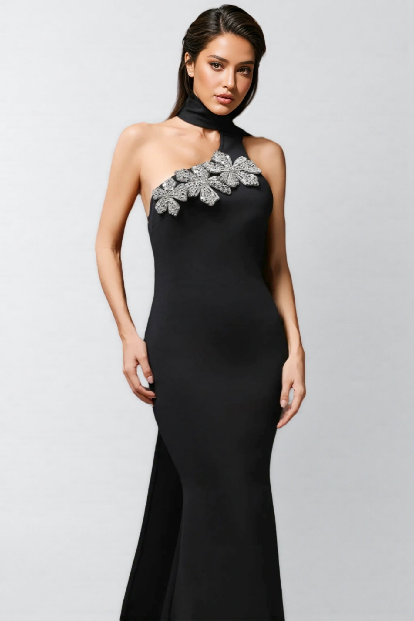 Ridia Sleeveless Black Maxi Dress