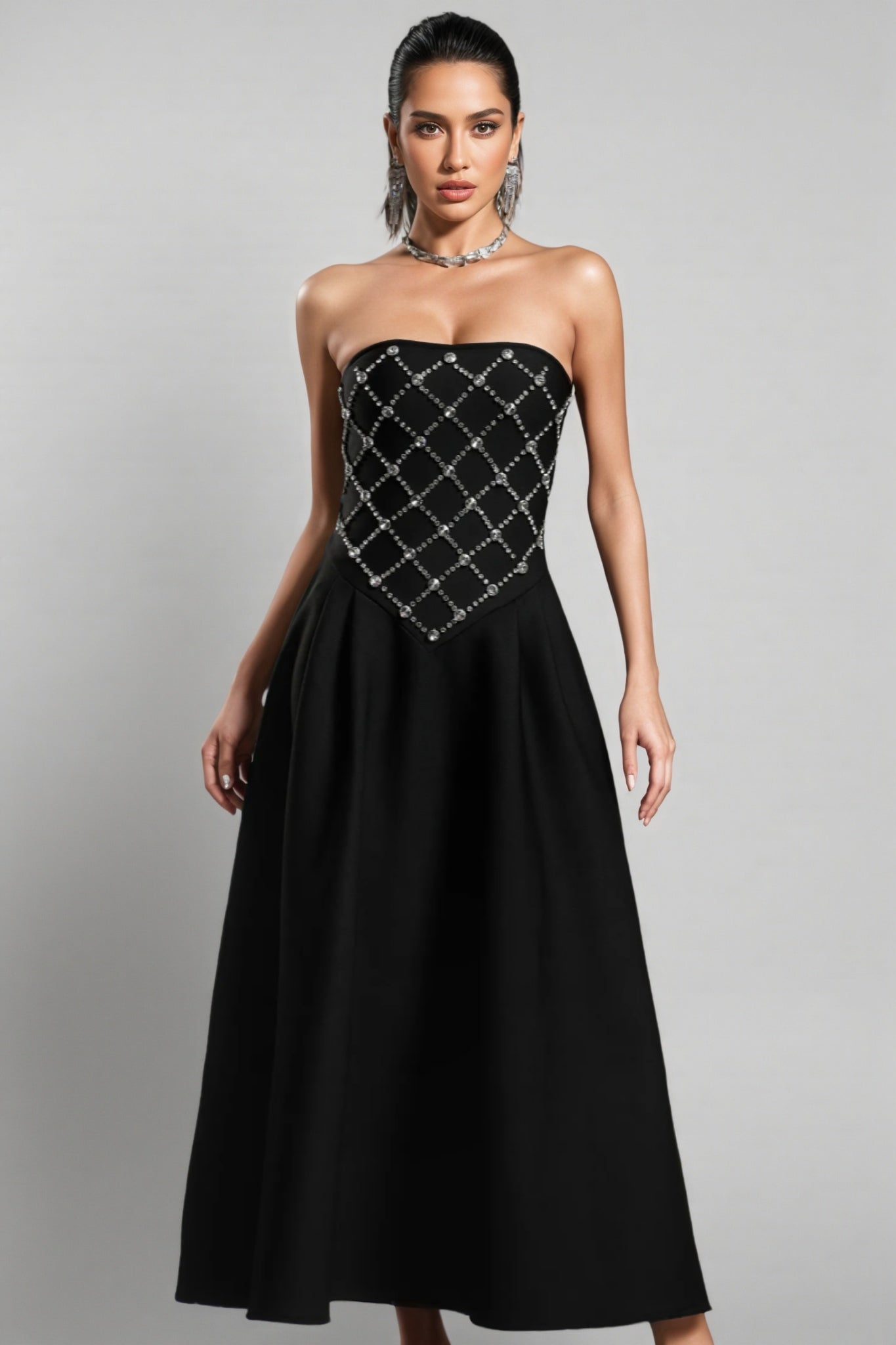Ilarid Black Studded Bandage Maxi Dress