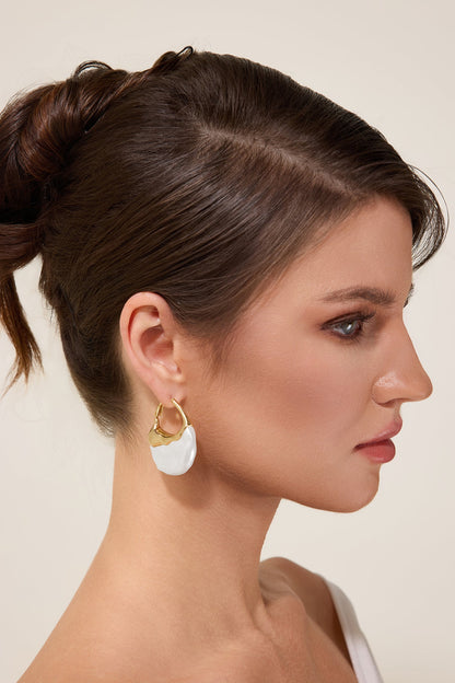 Inlaid Faux Pearl Irregular Shape Earrings