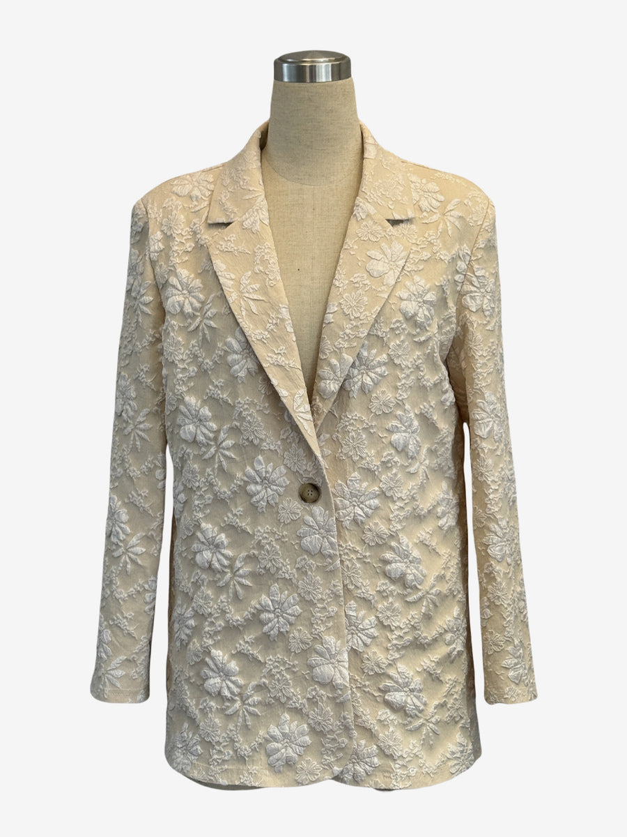 Floral Jacquard Women's Blazer - Elegant 3D Embossed Flower Single Button Regular Fit Jacket - Vintage Chic Spring Wedding Outerwear 2026