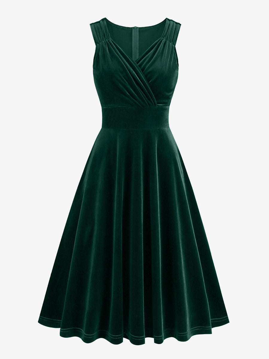 Chic Fitted Burgundy Gown With A Line Skirt Perfect For Evening Events