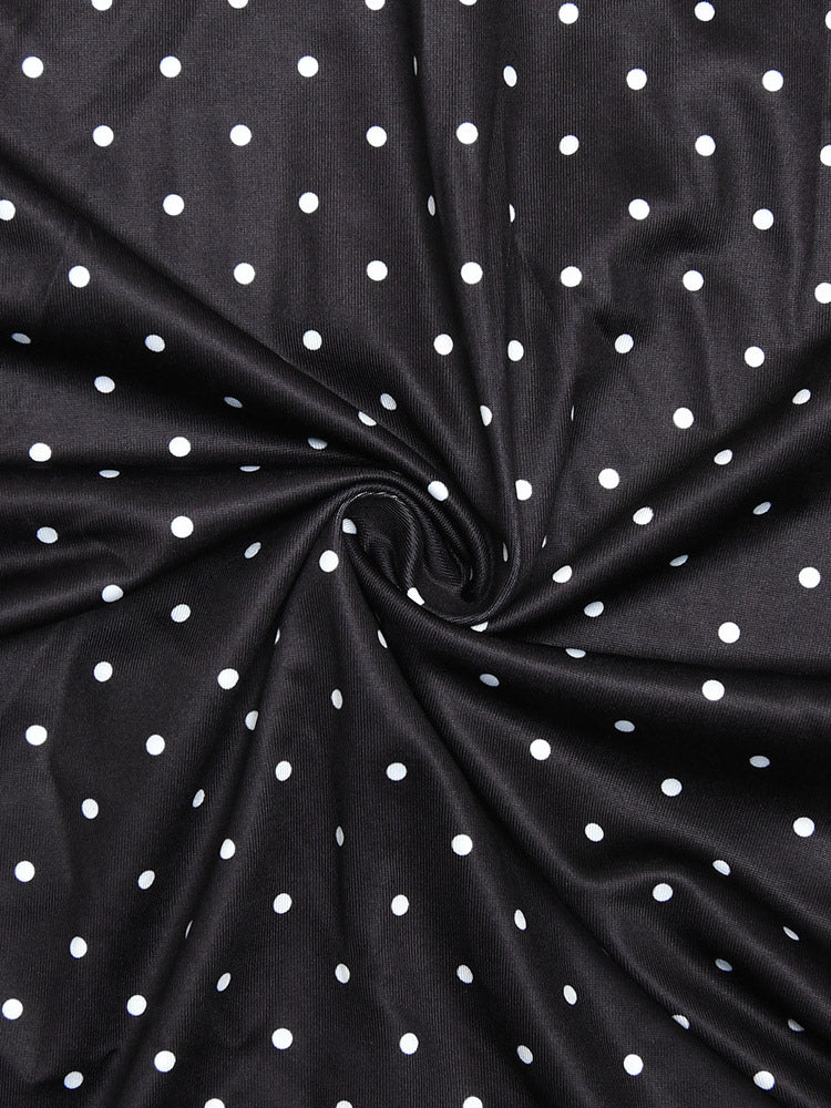 Chic Fitted Black Gown With Polka Dots Perfect For Casual Outings