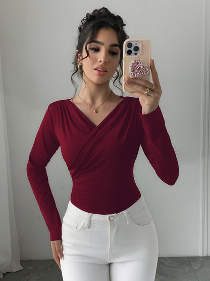 Long Sleeves Tees Black Asymmetrical Neck Polyester Tee Shirt For Women