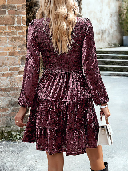 Mini Dresses Velvet Black Long Sleeves Pleated Velour Jewel Neck Dress