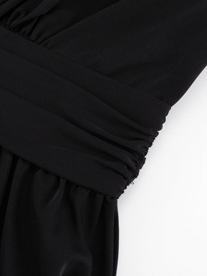 V-neck Flared Sleeves Waist Mini&Short Dresses