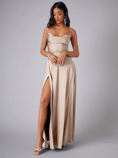 Slimming, Figure-hugging Backless Halter-neck Long Dress