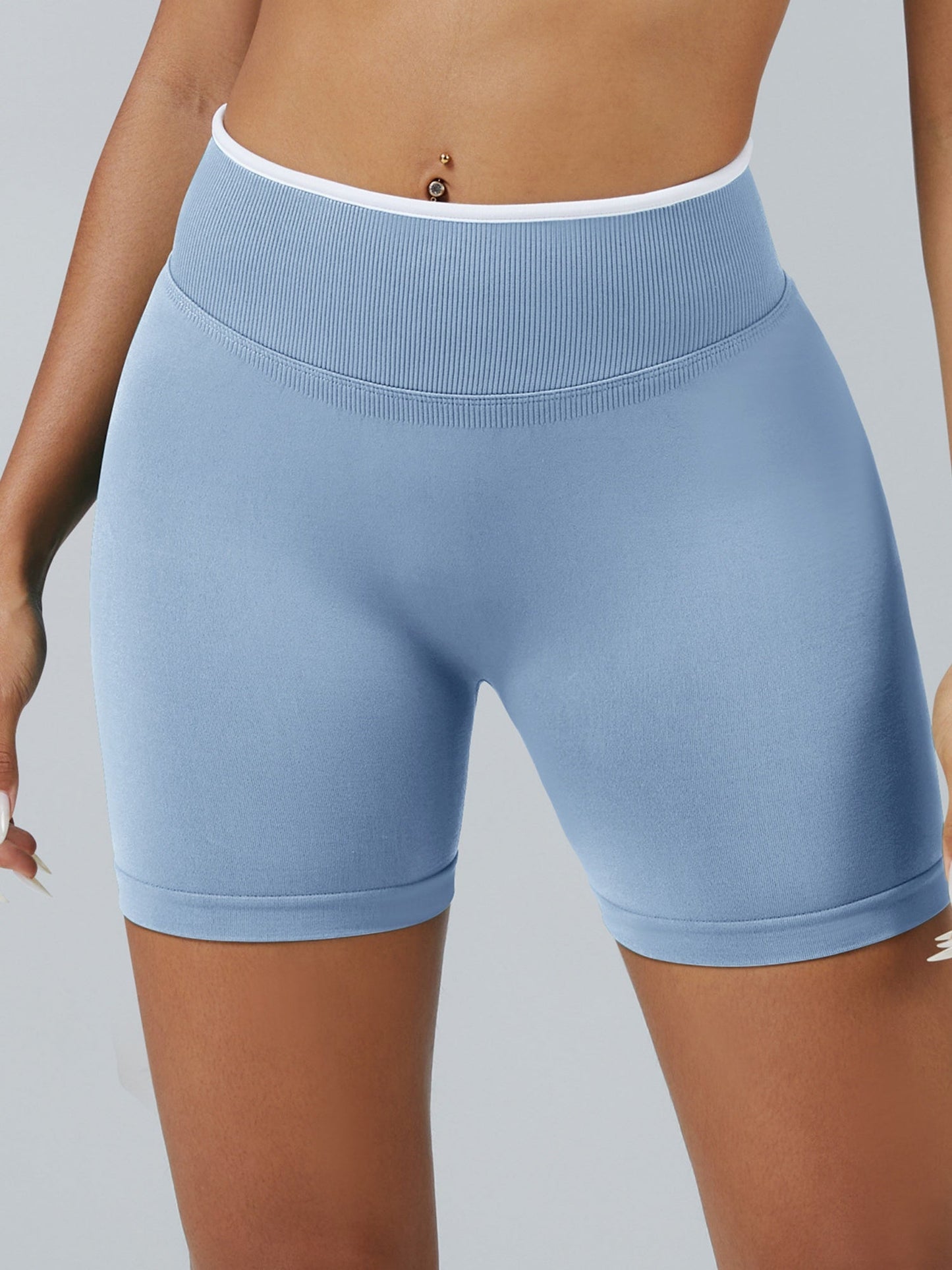 Color Matching Seamless High-waisted Hip Lift Exercise Yoga Shorts