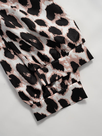 Three-quarter Sleeve Collar Leopard Print T-shirts
