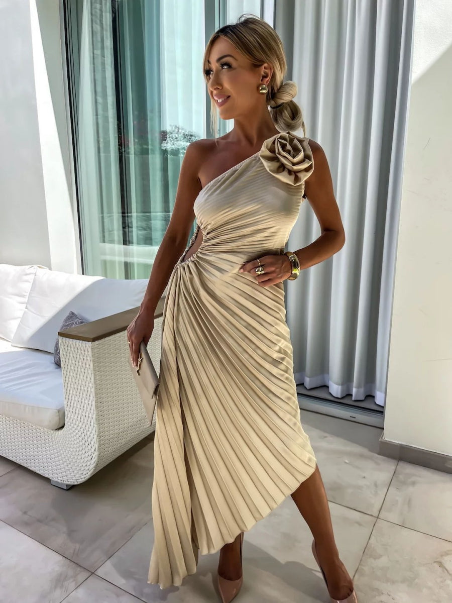 Sloping Shoulders Pleated Hollow Flowers Parties Bridesmaid Maxi Dresses