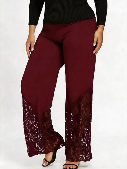 Slim-fitting, Loose-fitting, Comfortable Cropped Trousers With Lace Trim And Cutout Details