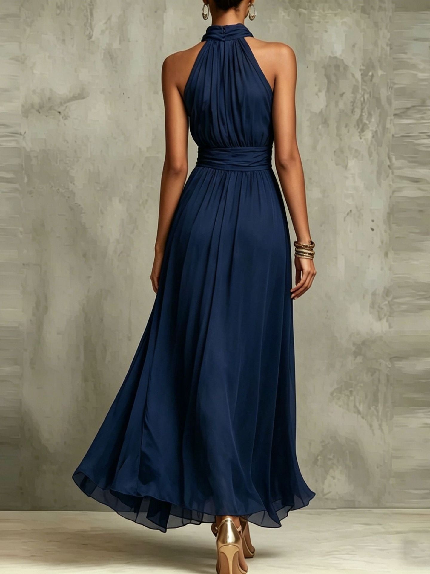 Halter Neck Solid Color Chiffon Vacation Style Waist-cinching Pleated Long Dress