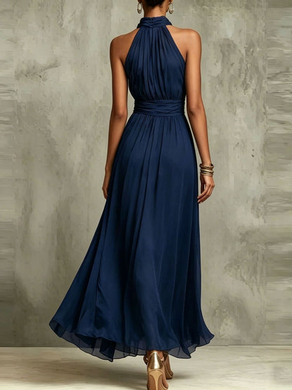 Halter Neck Solid Color Chiffon Vacation Style Waist-cinching Pleated Long Dress