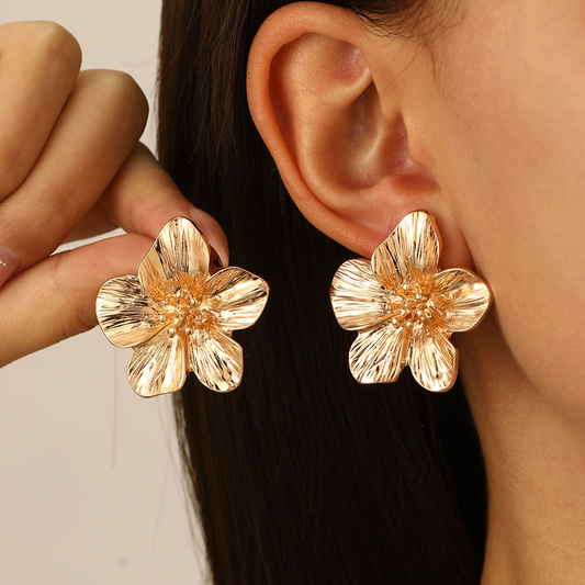 Margovil Vintage Delicate Large Flower Metal Stud Earrings