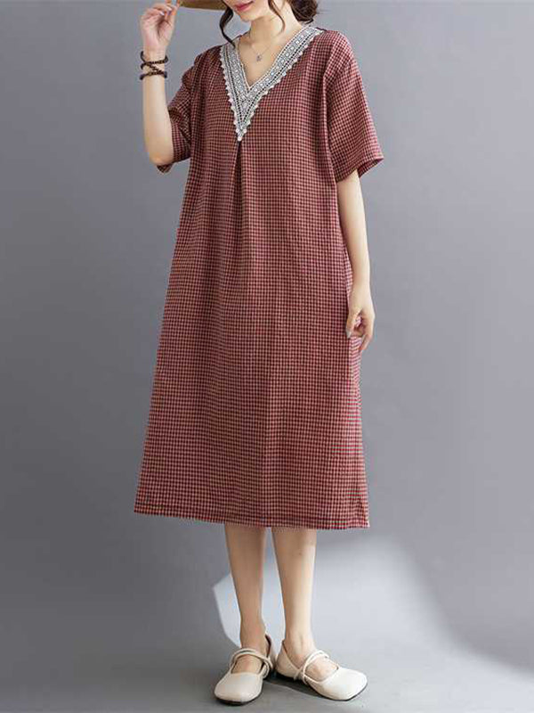 A-Line Half Sleeves Plaid Pleated Split-Joint V-Neck Midi Dresses
