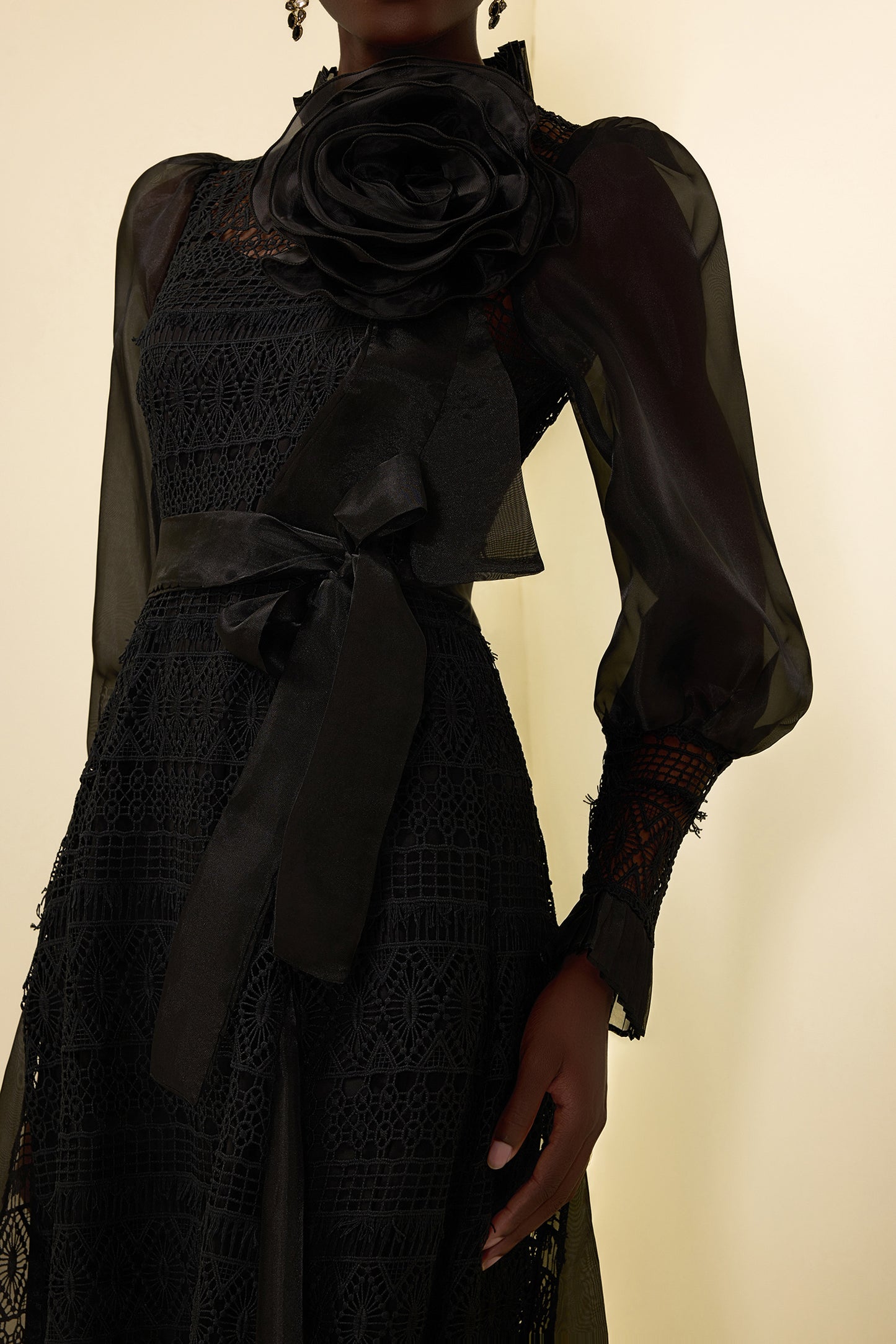 3D Flower Lace Puff Sleeve Midi Dress Black