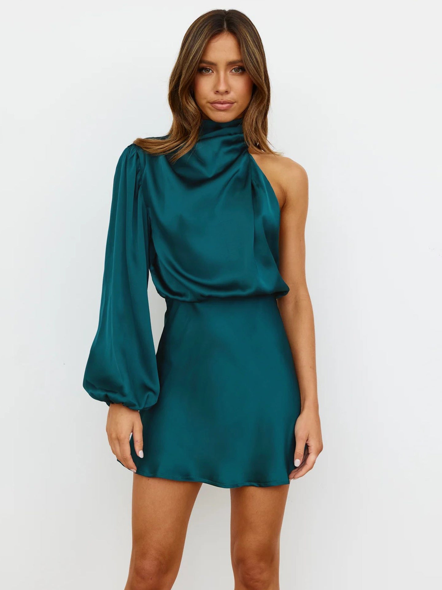 Satin One-shoulder Long-sleeved Round Neck Short Dress