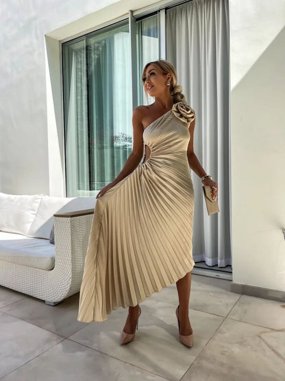 Sloping Shoulders Pleated Hollow Flowers Parties Bridesmaid Maxi Dresses