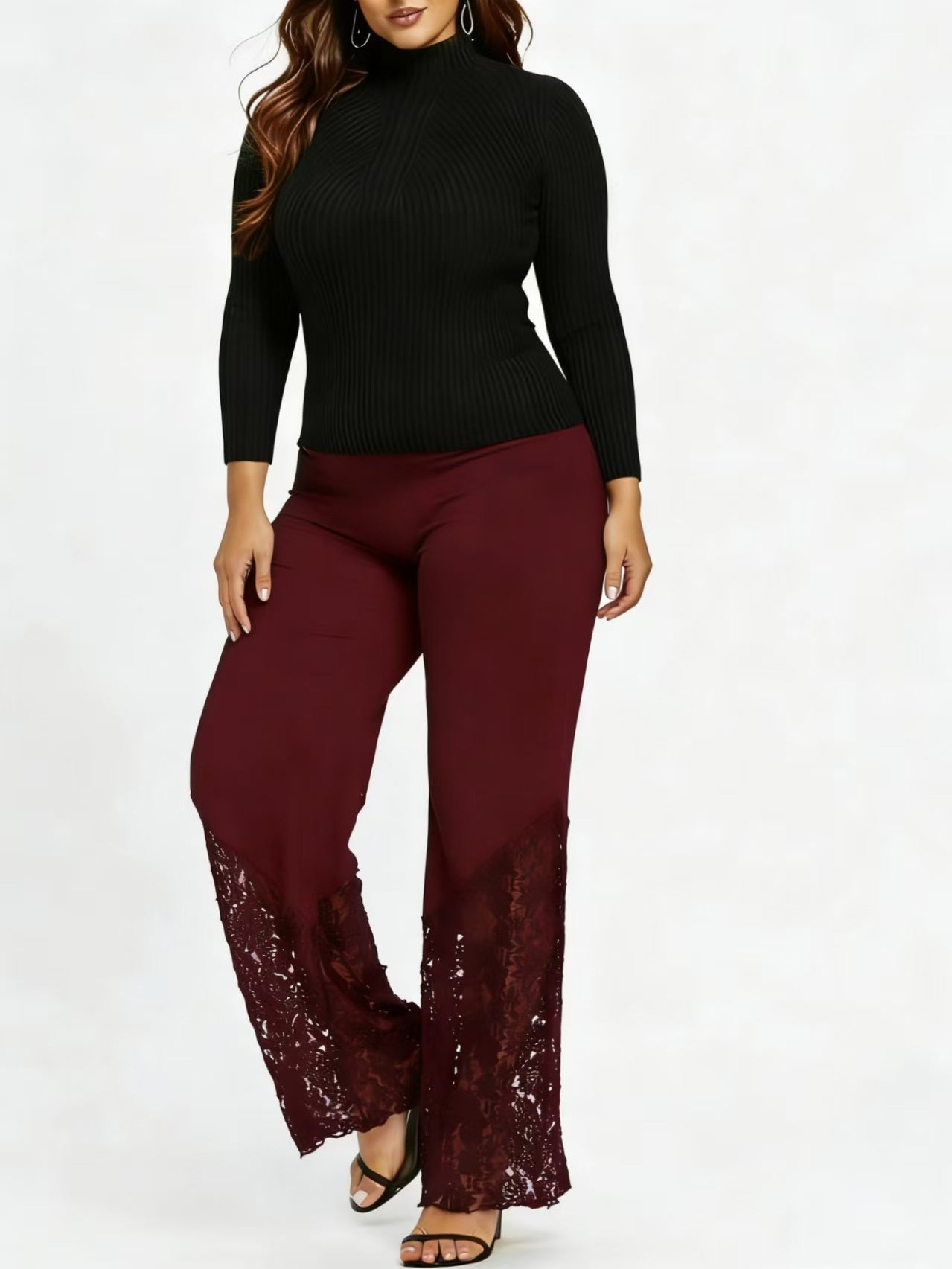 Slim-fitting, Loose-fitting, Comfortable Cropped Trousers With Lace Trim And Cutout Details