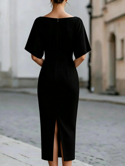 Solid Color Short-sleeved Fitted Waist Midi Dress