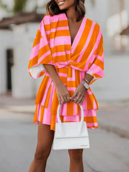 Loose-fit Batwing Sleeves Printed Commuting Mini&Short Dresses