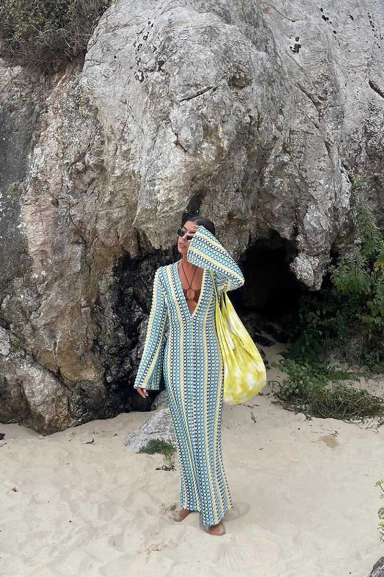 Scallop Circle Print Deep V-Neck Long Sleeve Front Slit Maxi Dress