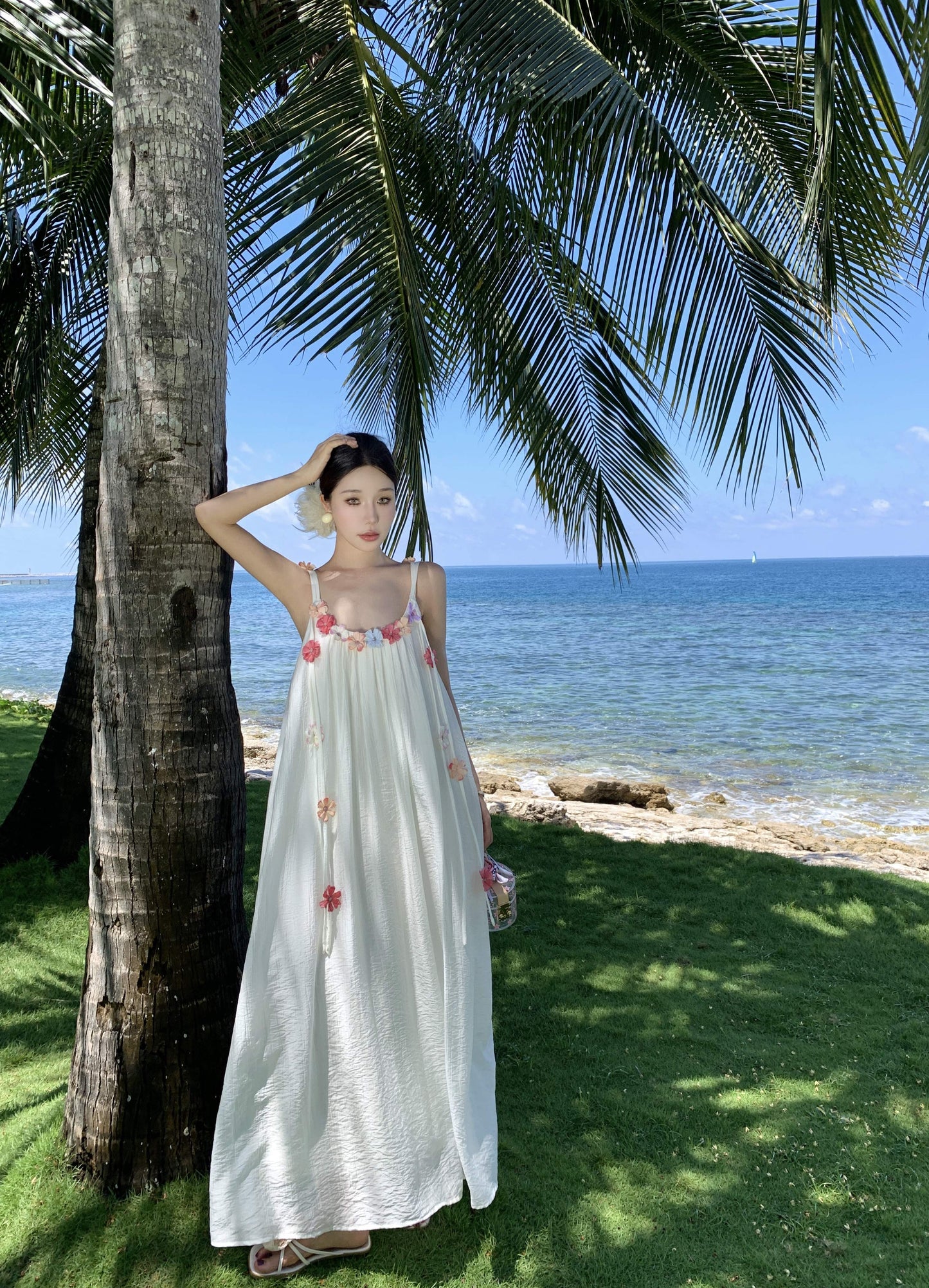 Boho Floral Maxi Dress – Ethereal Loose-Fit Beach Getaway Outfit