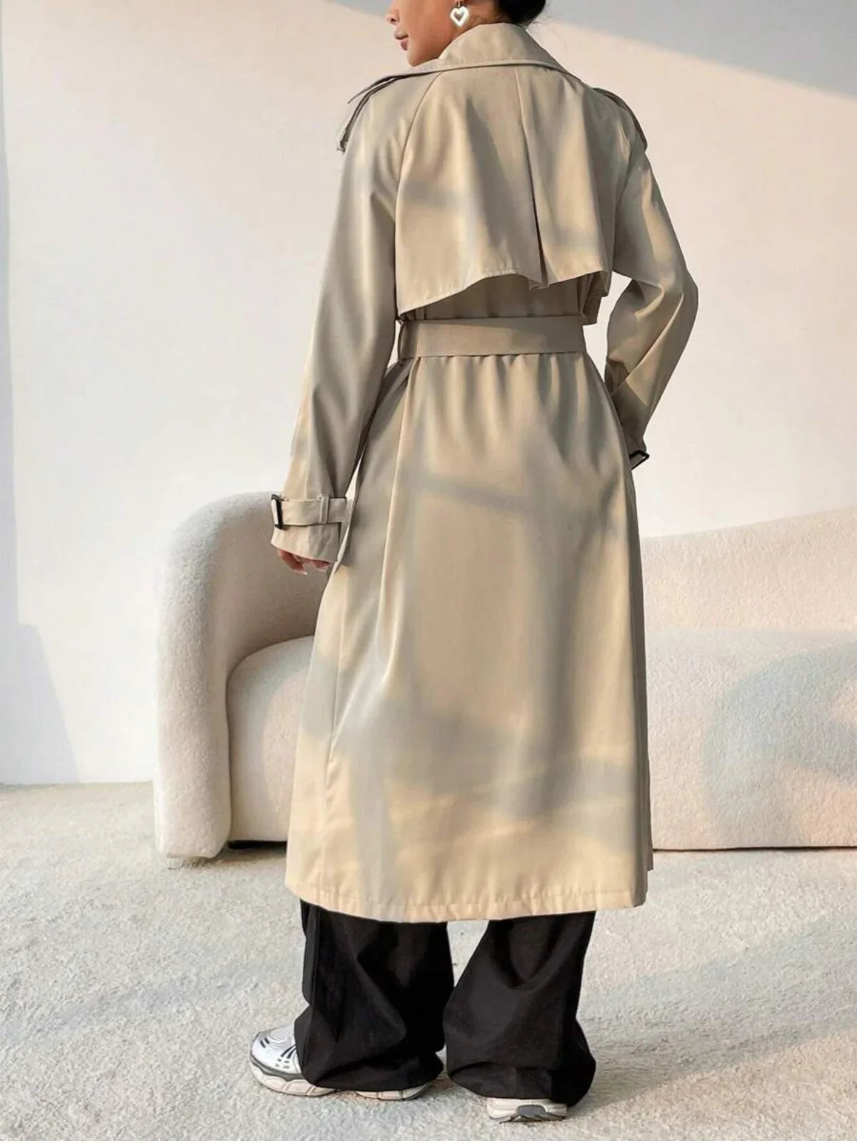 Elegant Relaxed Fit Trench Coat