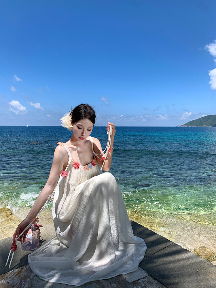 Boho Floral Maxi Dress – Ethereal Loose-Fit Beach Getaway Outfit