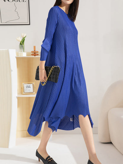 Irregular Clipping Loose Pleated Solid Color Round-Neck Midi Dresses
