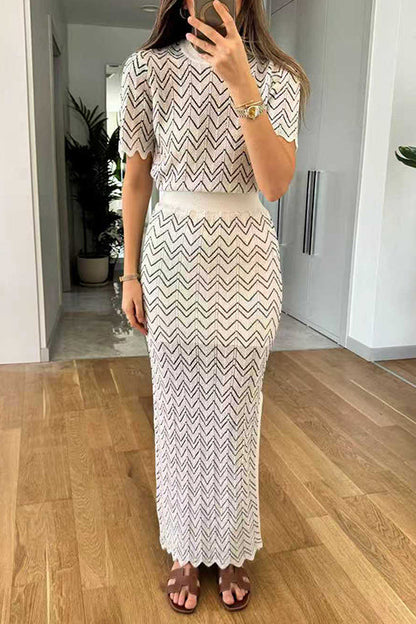 High Rise Zigzag Patterned Side Slit Maxi Skirt
