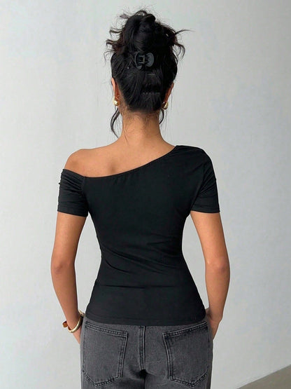 3D Butterfly Asymmetrical Neckline And Off-shoulder T-shirts