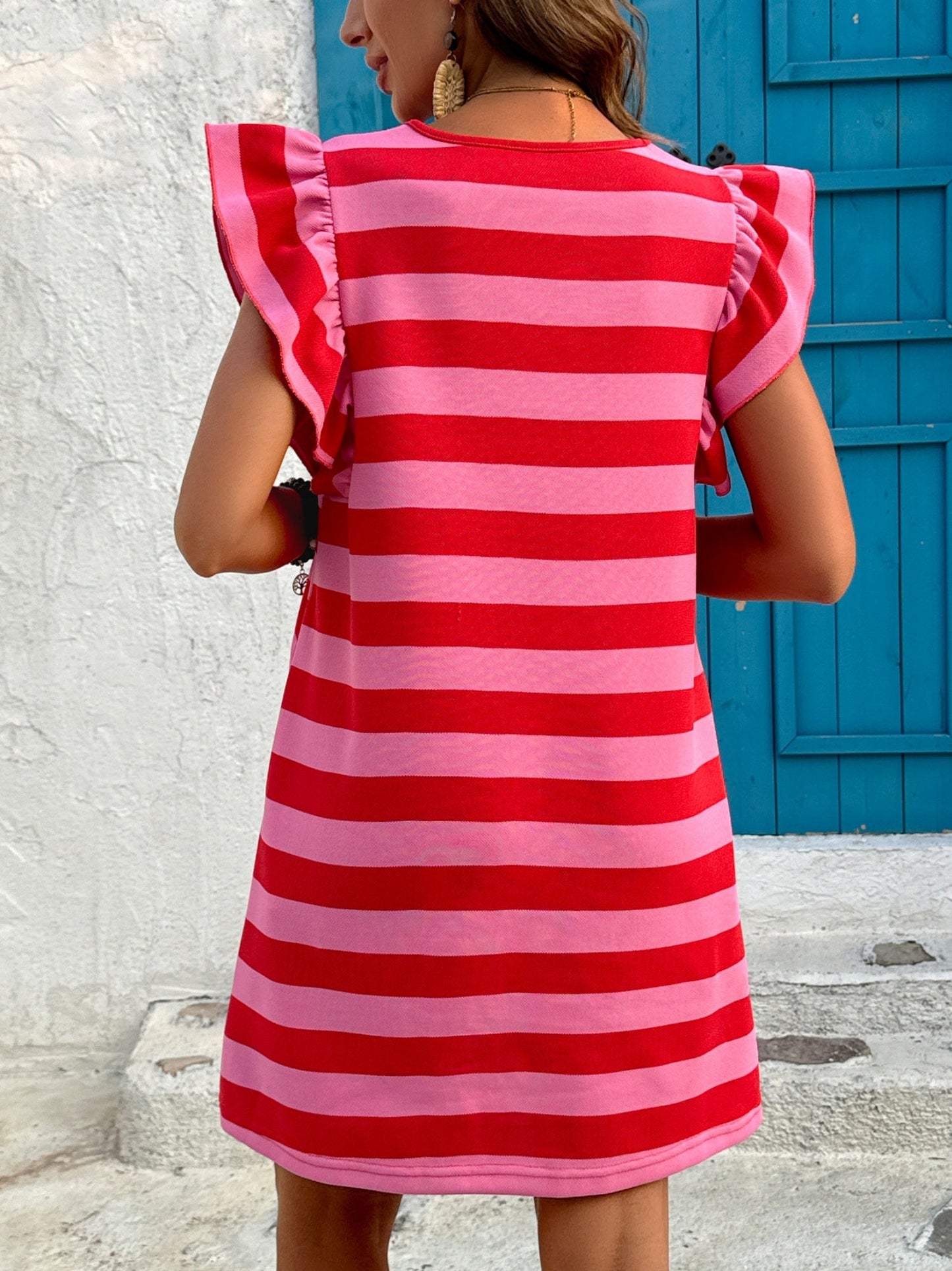 Stripes Color Matching Crew Neck Pocket Midi Dress With Flutter Sleeves
