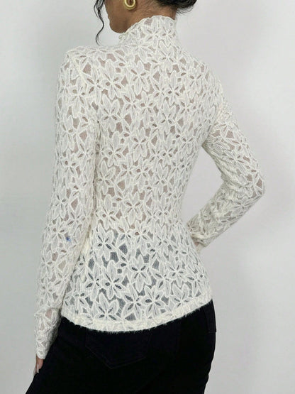 Lace Flowers Perspective High Collar Slim Fit Long-sleeved T-shirt