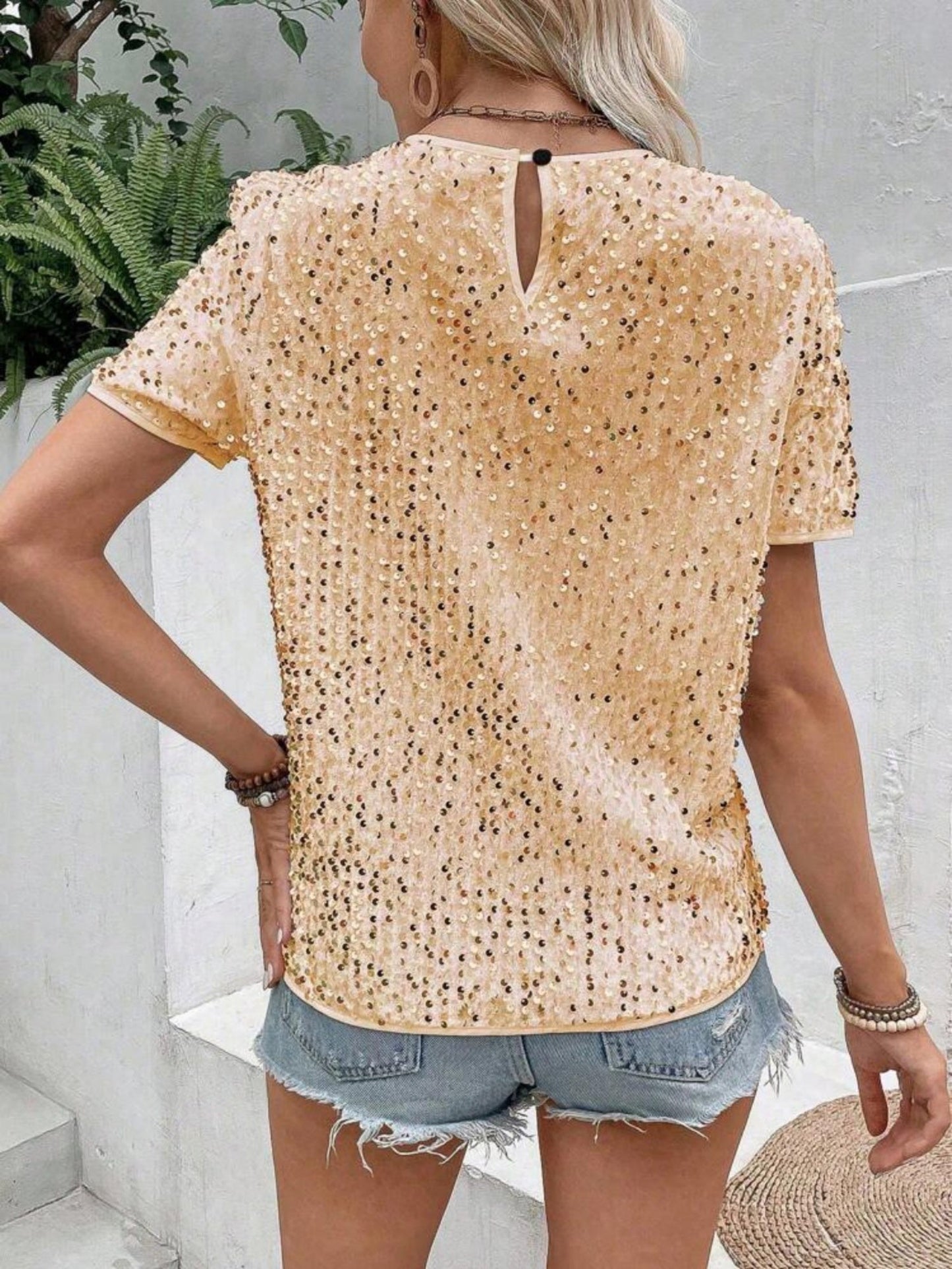Sequins Crew Neck Short Sleeve T-shirt