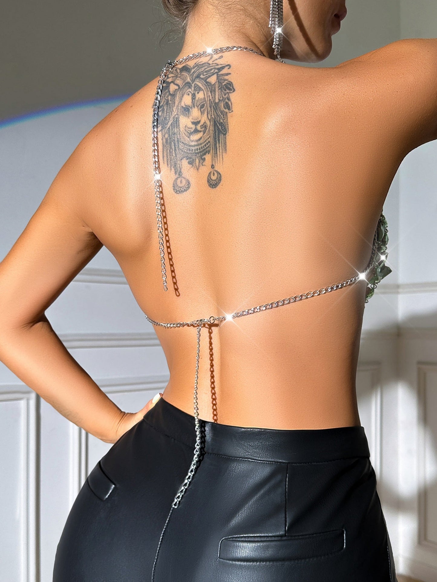 Diamond-studded Openwork Chain Splicing Halter Neck And Backless Tank Tops&Camis
