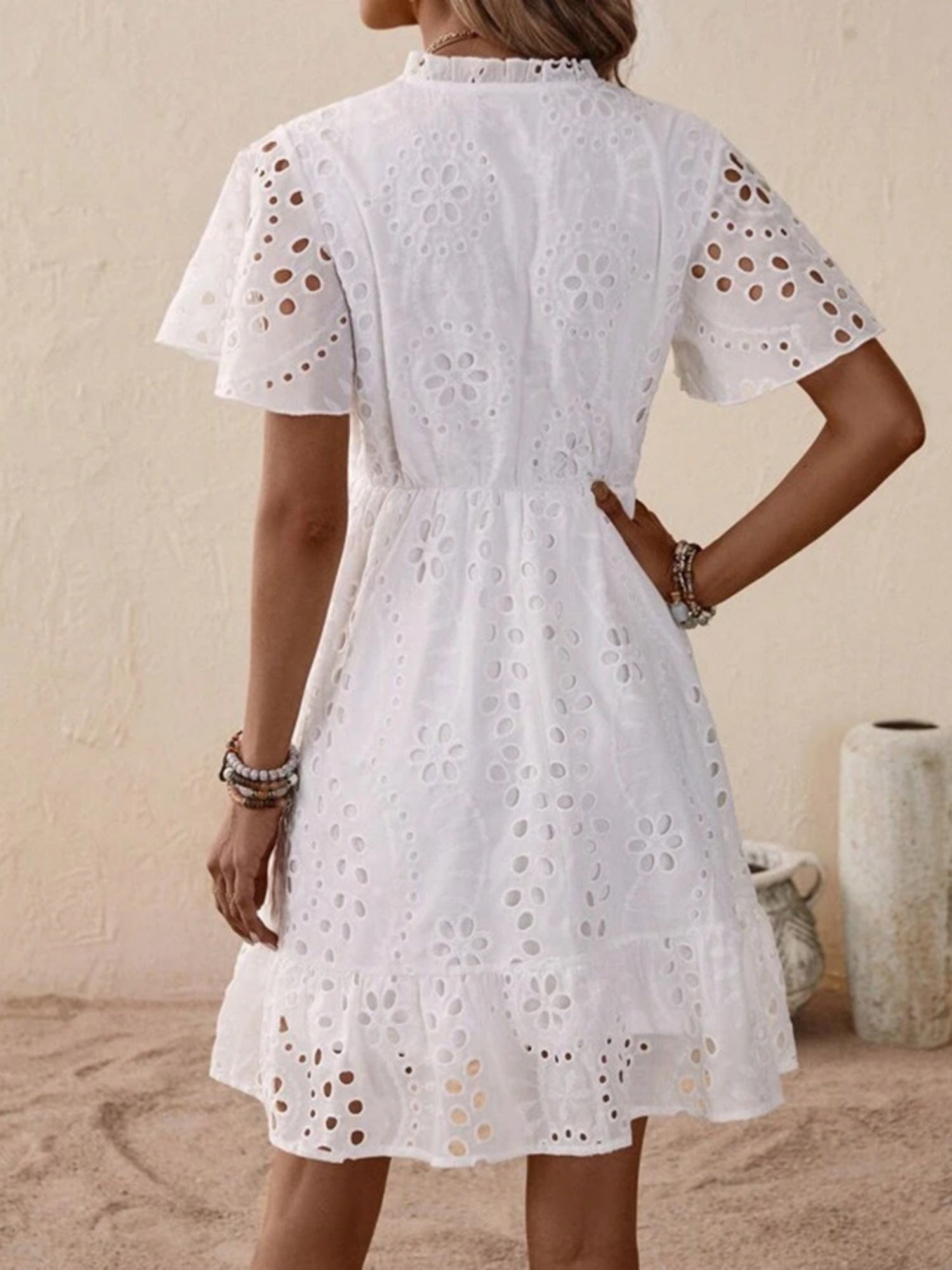 Lace Cutout Embroidered Lace V-neck Tie Mini&Short Dresses
